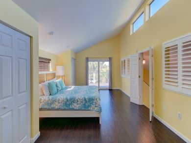 Siesta Key Value Vacation Rentals  Monthly Min 1 Block Beach
