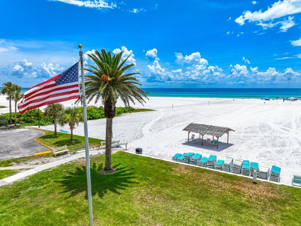 Siesta Key Vacation Beach Condo with 3 Pools
