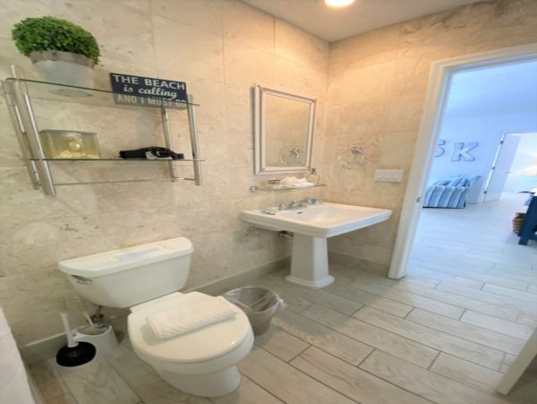 Lovely 2 Bedroom 2 Bathroom Condo - Siesta Key