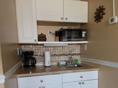 ANNA MARIA ISLAND BEACHFRONT STUDIO - additional view, photo 5