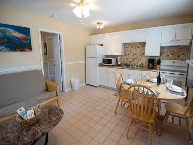 Bradenton Beach One Bedroom Poolside Rental - additional view, photo 3