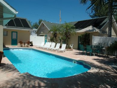Ground Floor Poolside One Bedroom Vacation Rental Bradenton