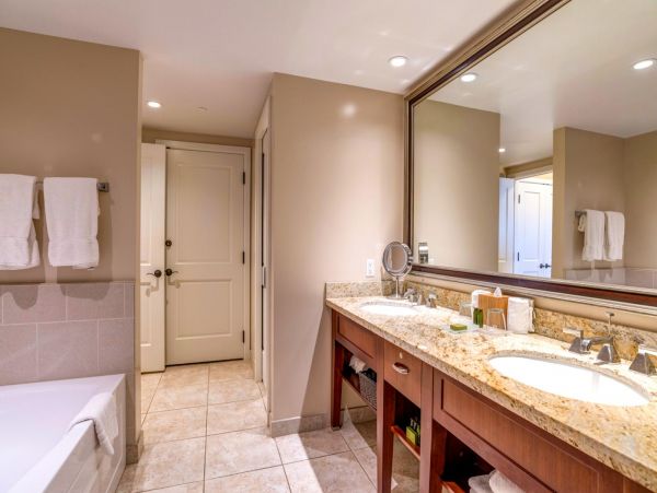 Delux Kaanapali Vacation Residence- Best Views in Building!