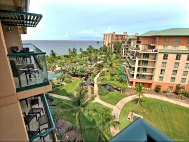 A stunning Maui Beach Rental Accommodation View Four Pools