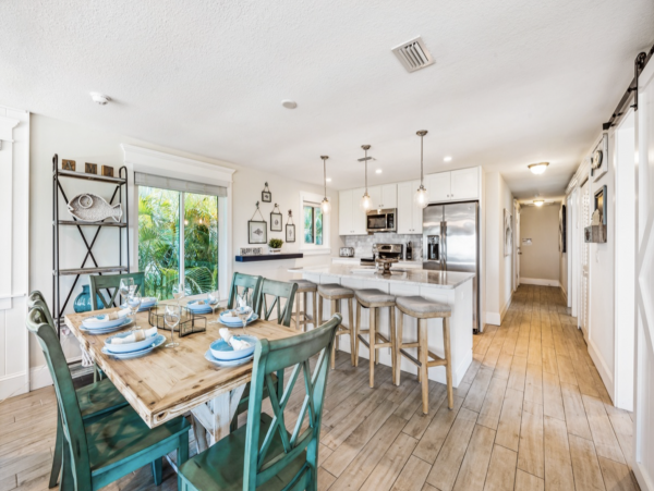 Luxury Bay View Anna Maria Three Bedroom Bungalow Sleeps 8