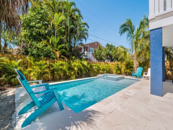 Anna Maria Vacation Home 4 Bedrooms Plus Loft Sleeps 12 North End