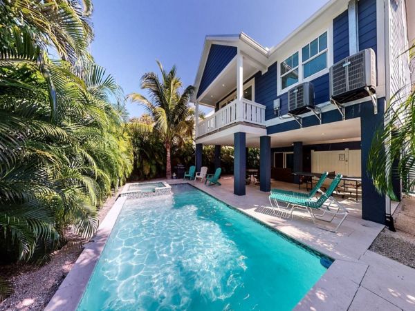 Anna Maria Vacation Home 4 Bedrooms Plus Loft Sleeps 12 North End