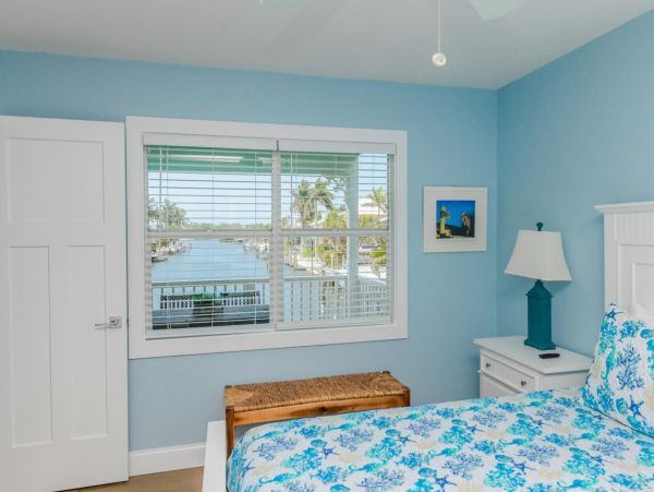 Anna Maria Luxury Four Bedroom Vacation Pool Home Sleeps 8
