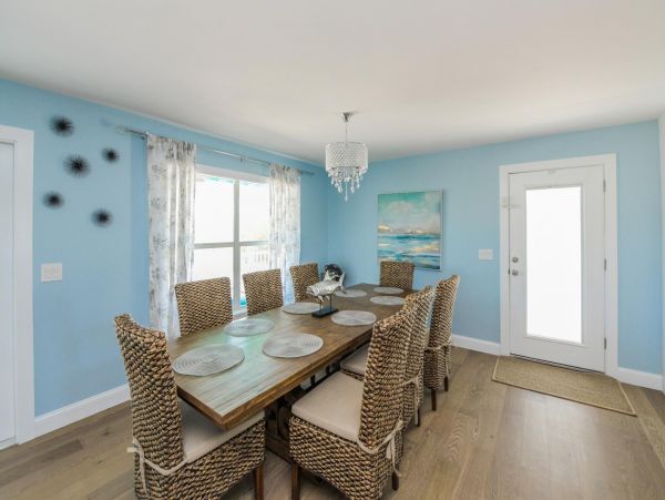 Anna Maria Luxury Four Bedroom Vacation Pool Home Sleeps 8