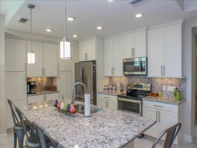 Kitchen with Breakfast Seating