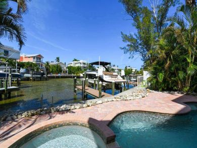 Anna Maria Four Bedroom Vacation Home Canal View