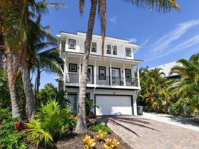 Anna Maria Four Bedroom Vacation Home Canal View