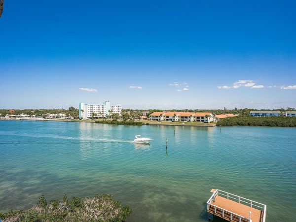 Value Rentals with Great Water Views Walk to Gulf of Mexico