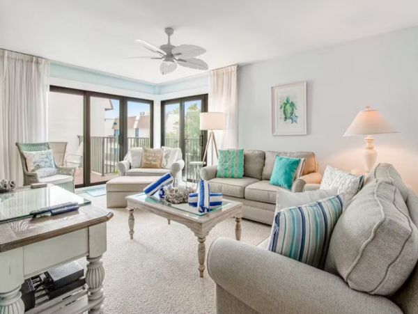 Beachfront Complex Resort - One Bedroom Condo Sleeps 4