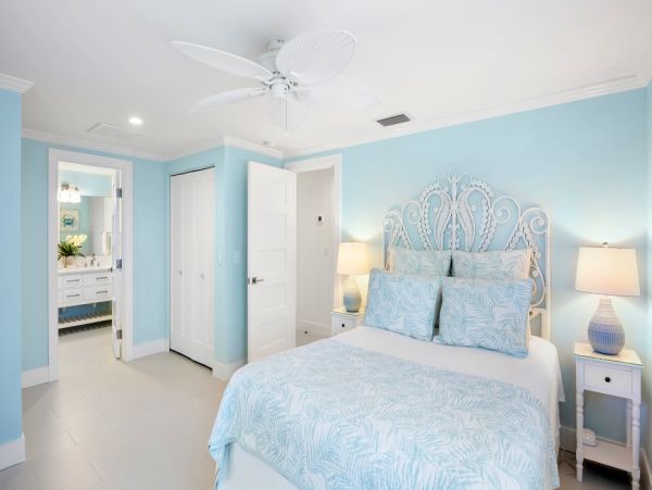 Luxurious Coastal Getaway at this Beach House in Longboat Key