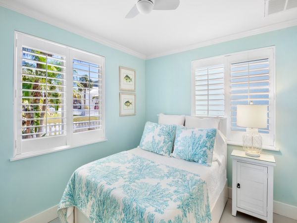 Luxurious Coastal Getaway at this Beach House in Longboat Key