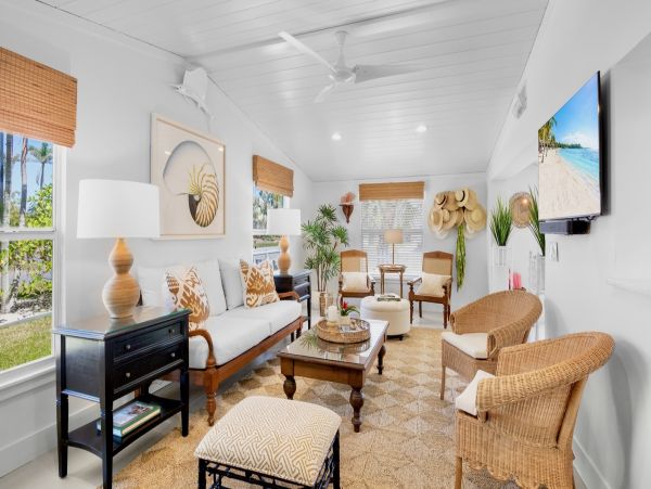 Luxurious Coastal Getaway at this Beach House in Longboat Key