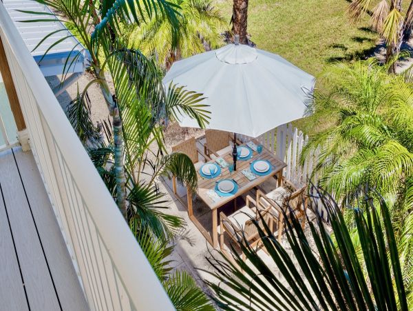 Luxurious Coastal Getaway at this Beach House in Longboat Key
