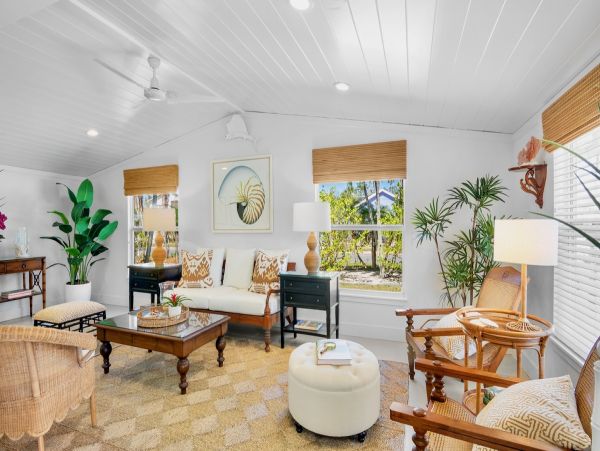 Luxurious Coastal Getaway at this Beach House in Longboat Key