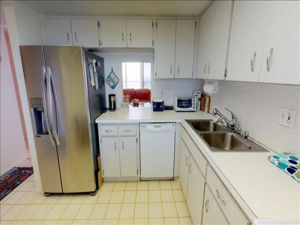 Condo with Full Gulf View Two Bedrooms Sleeps 4 Shared Pool