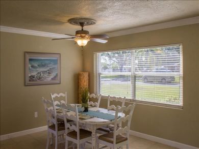Brandenton Beach Vacation Home Sleeps Six Guests. Brandenton Beach Vacation Home Sleeps Six Guests.