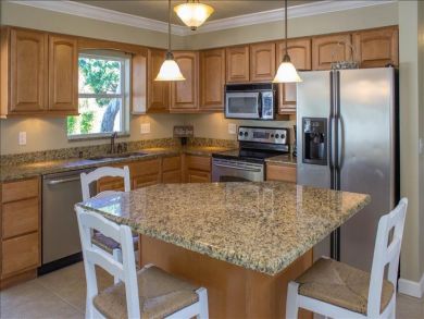 Brandenton Beach Vacation Home Sleeps Six Guests. Brandenton Beach Vacation Home Sleeps Six Guests.