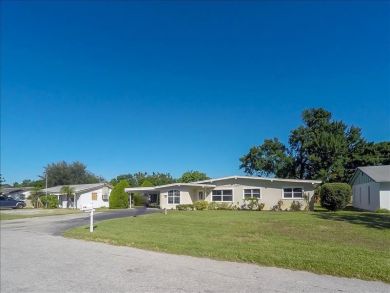 Brandenton Beach Vacation Home Sleeps Six Guests. Brandenton Beach Vacation Home Sleeps Six Guests.
