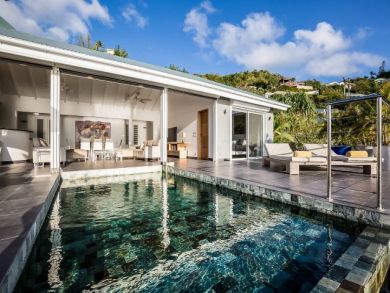 Pool, Showers, Outdoor Furniture
