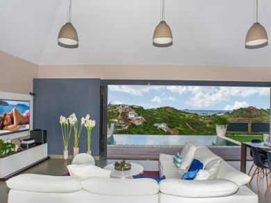 Spacious Living Area
