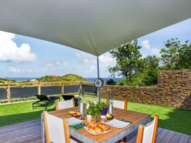 Outdoor Dining Area
