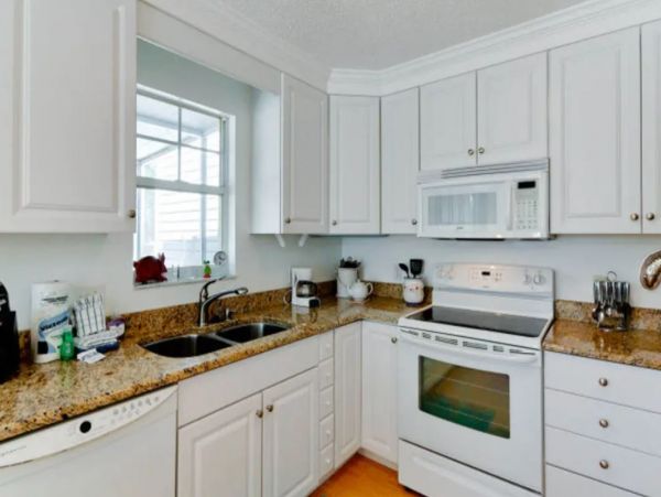 Holmes Beach 3 Bedroom Town House Sleeps 6 Communal Pool