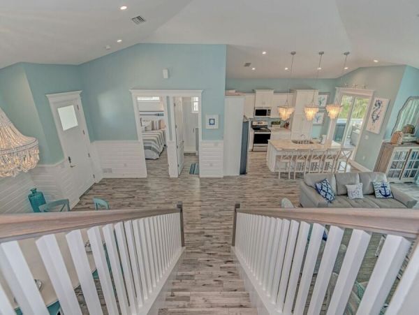 Four Bedroom Plus Bunk Room Vacation Home Sleeps 10