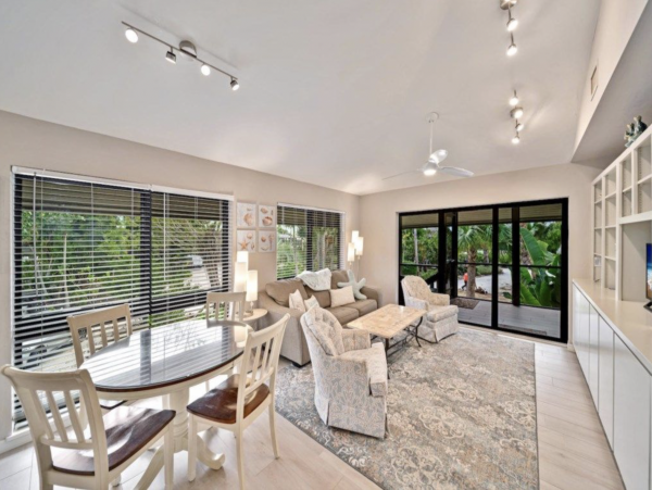 Stunning Captiva Vacation Retreat 7 Bedrooms Sleeps 16