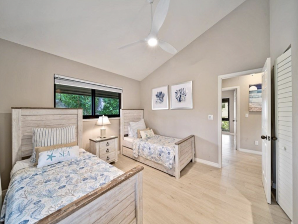 Stunning Captiva Vacation Retreat 7 Bedrooms Sleeps 16