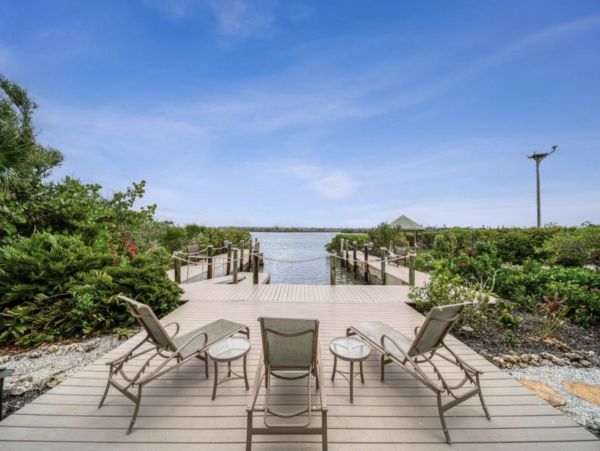 Stunning Captiva Vacation Retreat 7 Bedrooms Sleeps 16