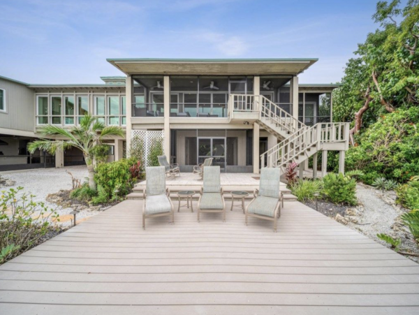 Stunning Captiva Vacation Retreat 7 Bedrooms Sleeps 16