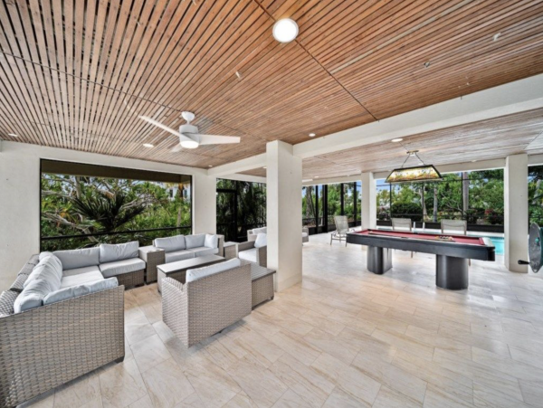 Stunning Captiva Vacation Retreat 7 Bedrooms Sleeps 16
