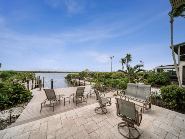 Stunning Captiva Vacation Retreat 7 Bedrooms Sleeps 16