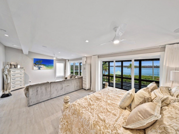 Stunning Captiva Vacation Retreat 7 Bedrooms Sleeps 16