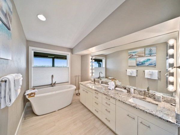 Stunning Captiva Vacation Retreat 7 Bedrooms Sleeps 16