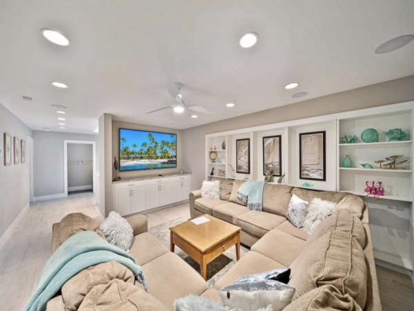 Stunning Captiva Vacation Retreat 7 Bedrooms Sleeps 16