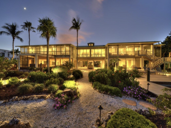 Stunning Captiva Vacation Retreat 7 Bedrooms Sleeps 16