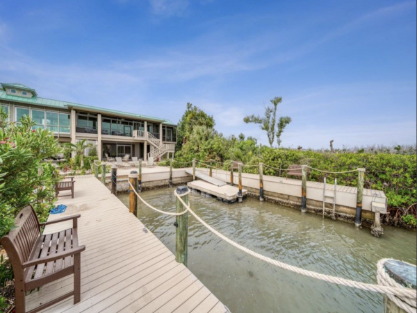 Stunning Captiva Vacation Retreat 7 Bedrooms Sleeps 16