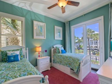 One of Destins Best Rentals Five Bedrooms Sleeps 18 Guests