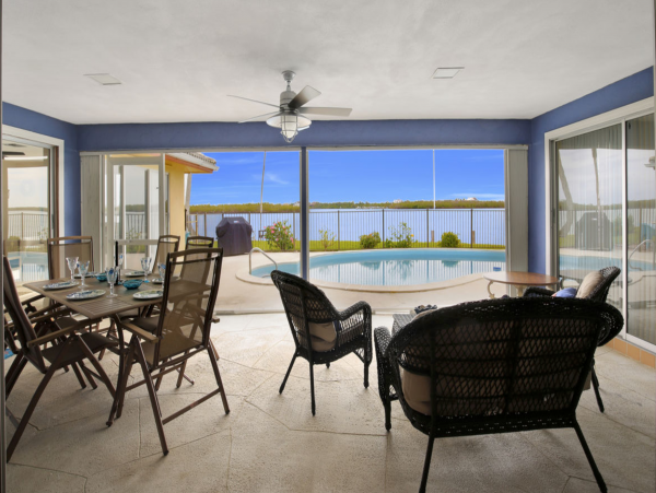A Stunning Marco Island Vacation Residence
