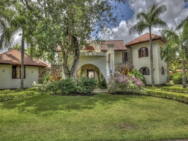 A Stunning Vacation Villa ! A Luxury Retreat