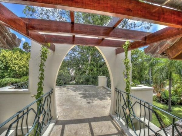 A Stunning Vacation Villa ! A Luxury Retreat
