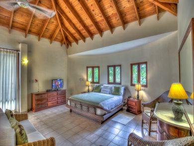 Luxury Three Bedroom Villa with Pool and excellent Amenities