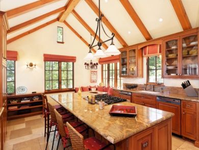 Breakfast Counter with Seating