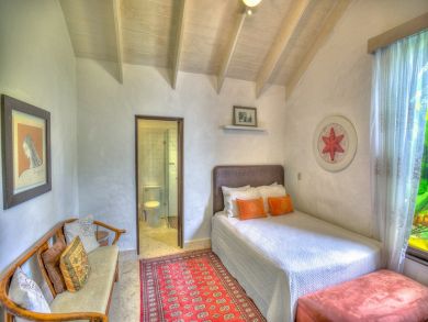 Sosua Luxury Five bedroom Vacation Villa with a Pool Sosua Luxury Five bedroom Vacation Villa with a Pool